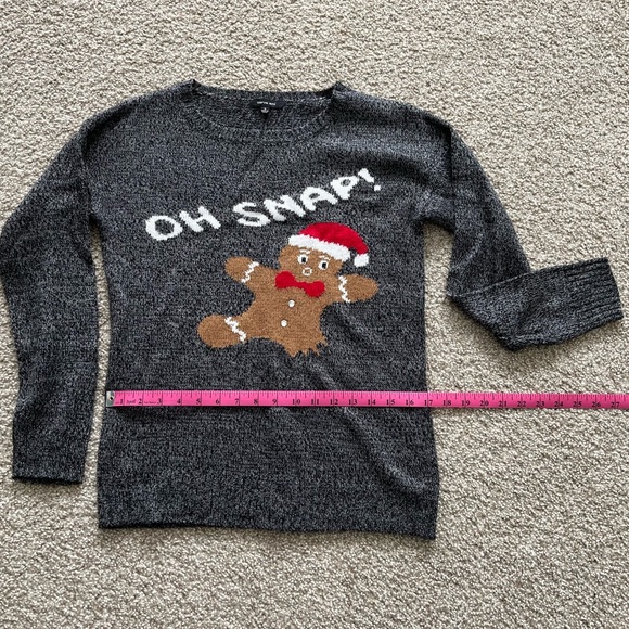 Oh snap! Gingerbread Christmas sweater 🎄 - Picture 4 of 7